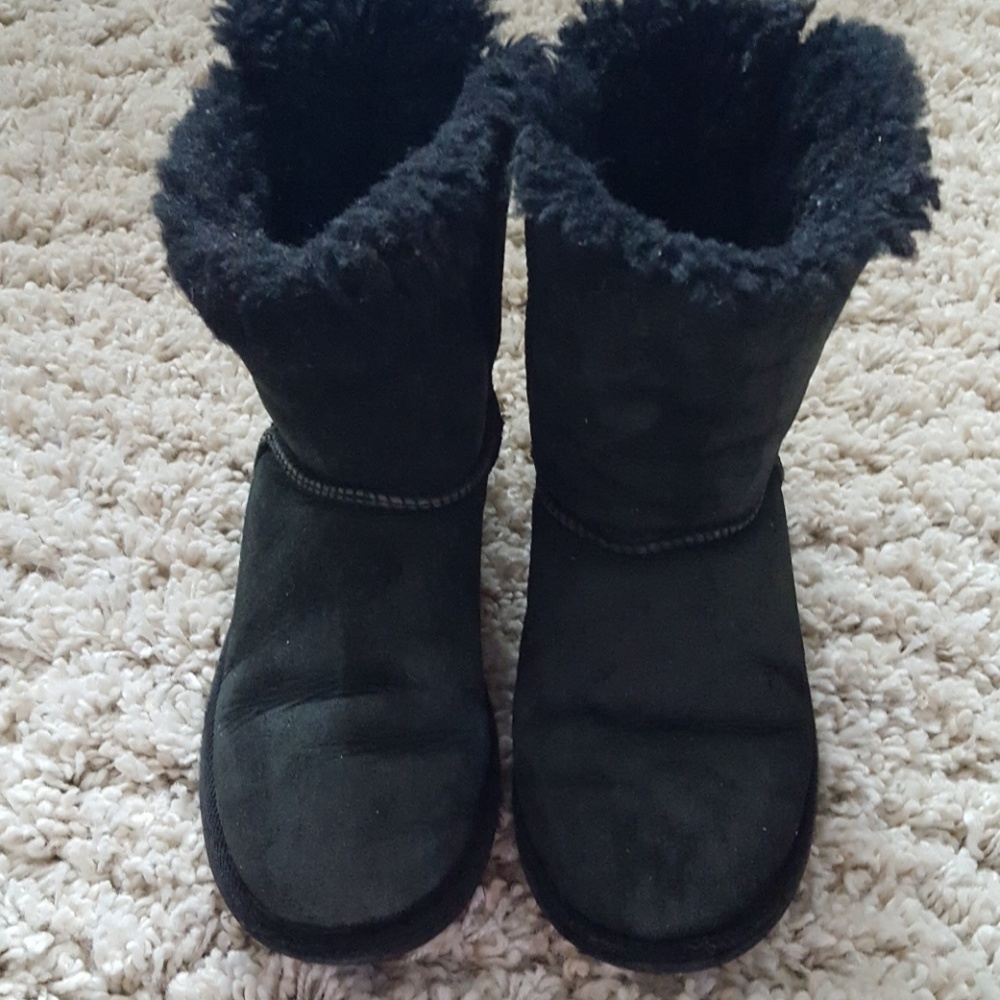Girls Ugg Bailey Bow Black Boots 4